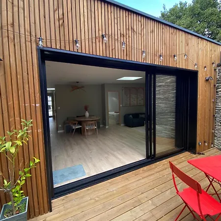 Cosy Quartier Gare Lafayette Avec Et Sauna Privatif Vakantiehuis